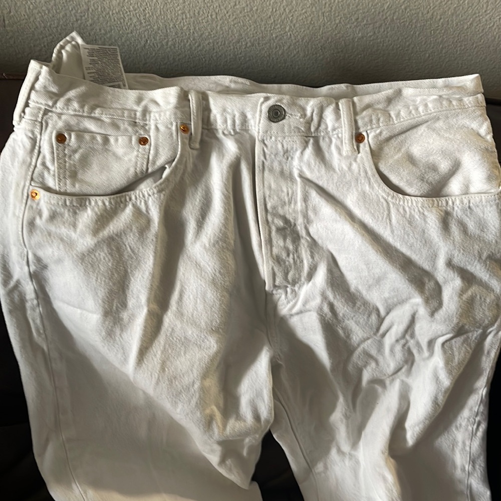 Levi jeans